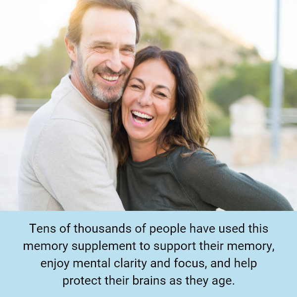 Young couple smiling - Social Proof
